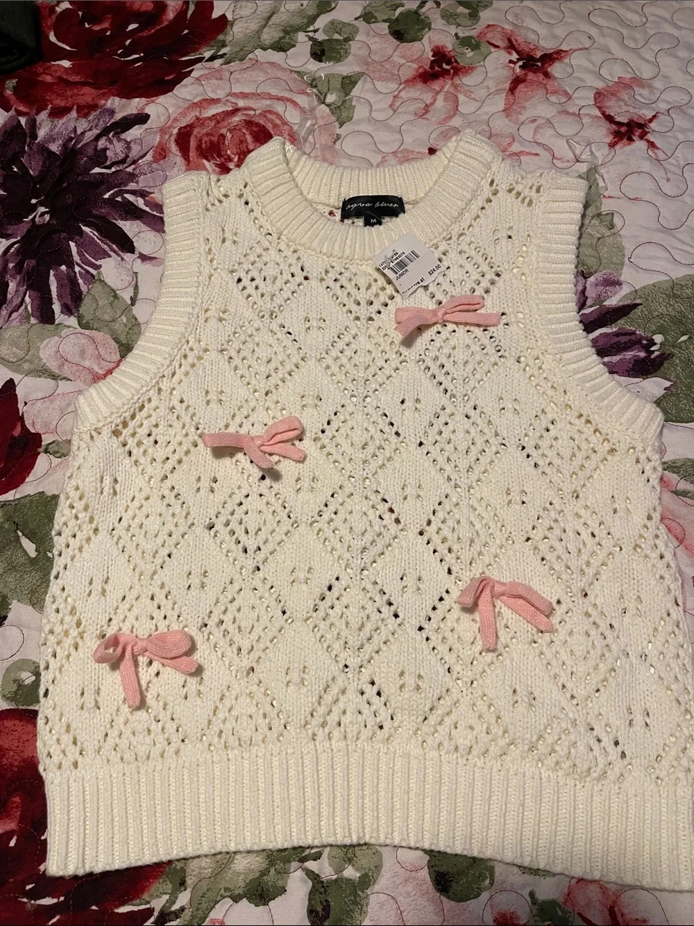 Cream Knit Sleeveless Sweater Vest with Pink Bows- girls medium